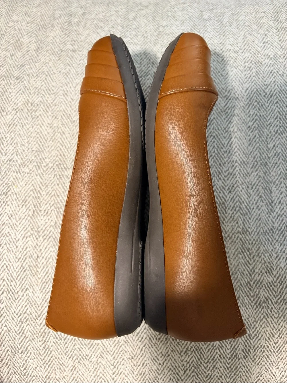 Cliffs by White Mountain Cognac Ballet Flats